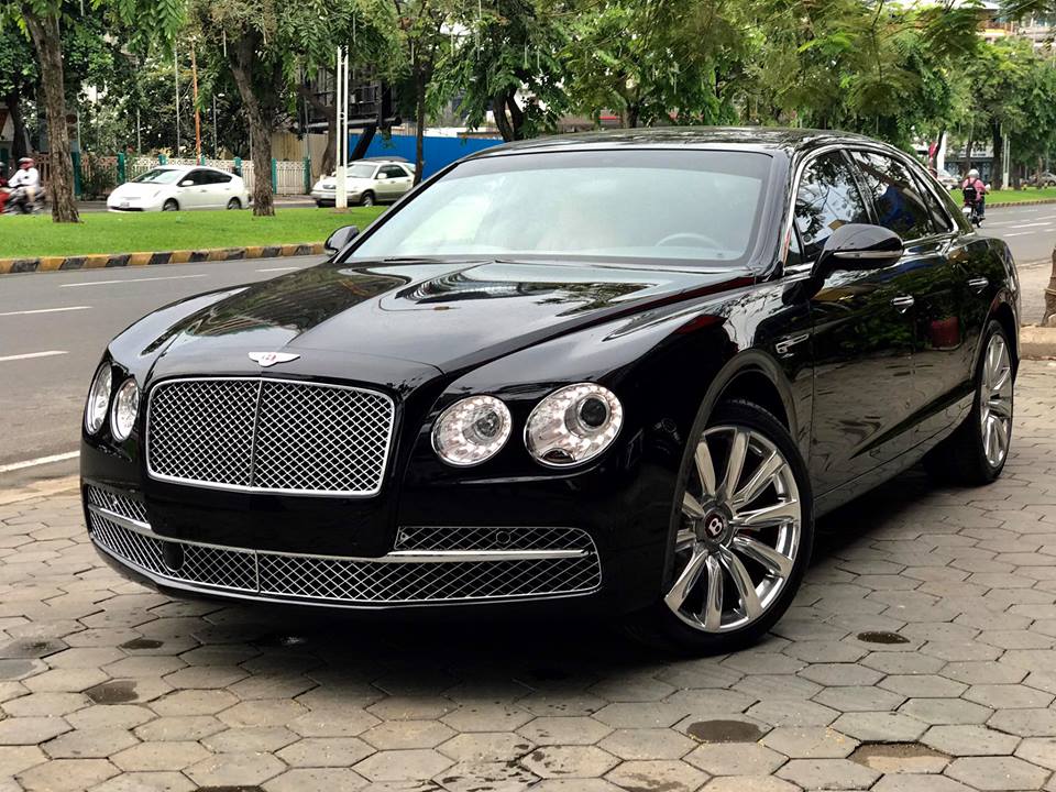 Bentley flying spur mulliner