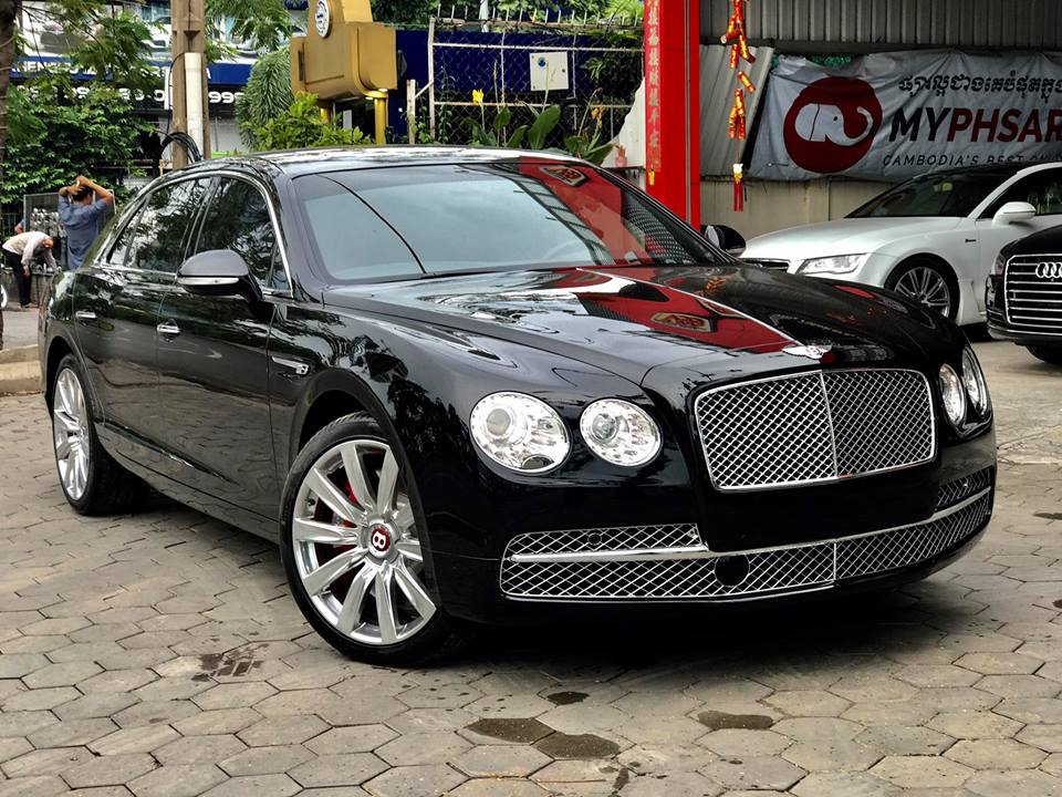 Bentley flying spur mulliner